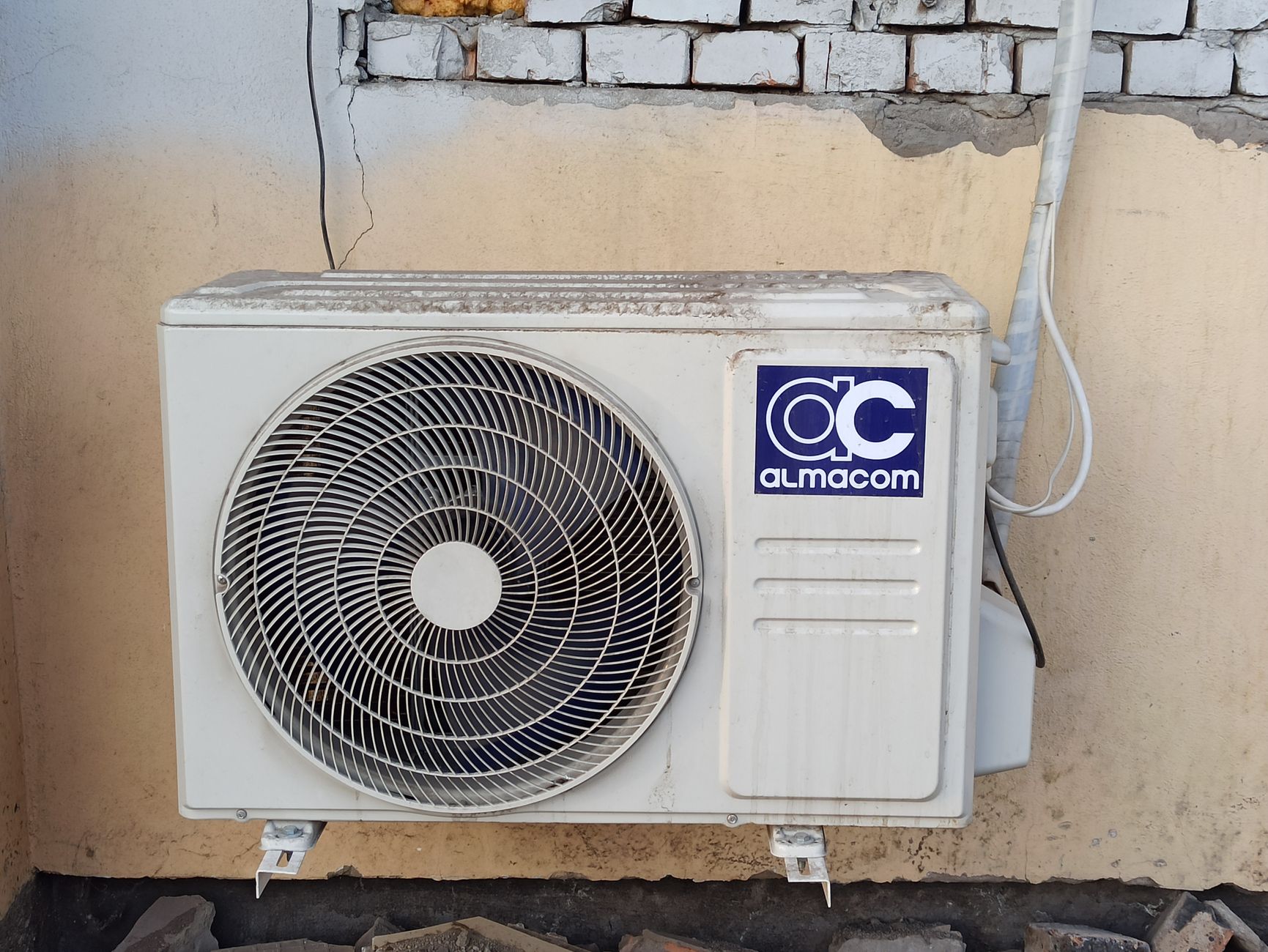Ductless Mini-Splits